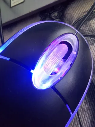 Ratón PC Negro con Luces LED Azules