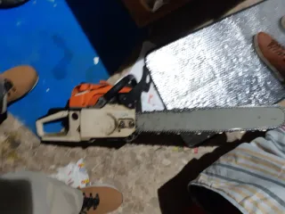 Sierra de gasolina Stihl