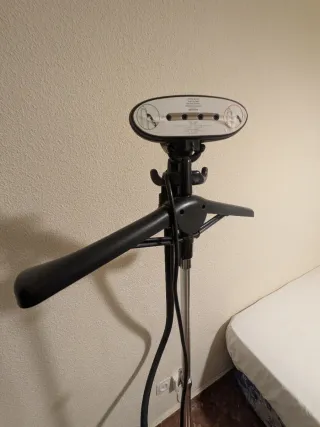 Plancha Vertical SteamOne Negra