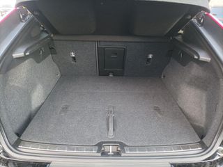 VOLVO C40 BEV 78KWH RECHARGE TWIN FIRST ED AWD 408 5P