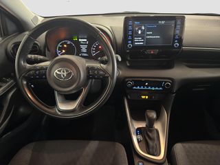 TOYOTA YARIS 1.5 VVT-I HEV ACTIVE TECH 116 5P