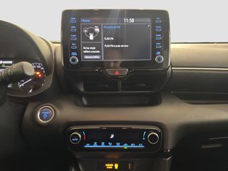 TOYOTA YARIS 1.5 VVT-I HEV ACTIVE TECH 116 5P