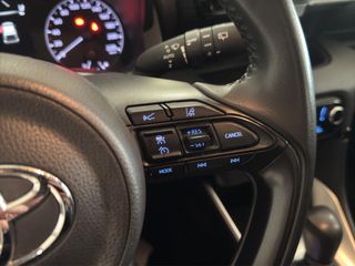 TOYOTA YARIS 1.5 VVT-I HEV ACTIVE TECH 116 5P