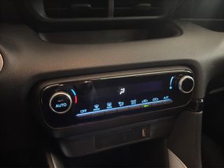 TOYOTA YARIS 1.5 VVT-I HEV ACTIVE TECH 116 5P