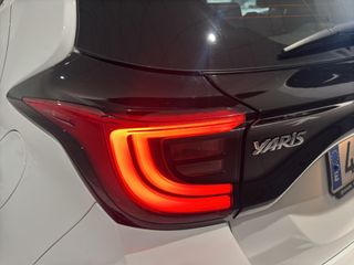 TOYOTA YARIS 1.5 VVT-I HEV ACTIVE TECH 116 5P