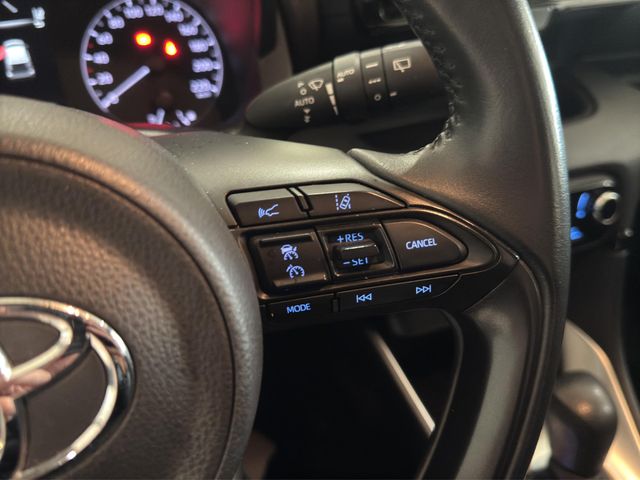 TOYOTA YARIS 1.5 VVT-I HEV ACTIVE TECH 116 5P