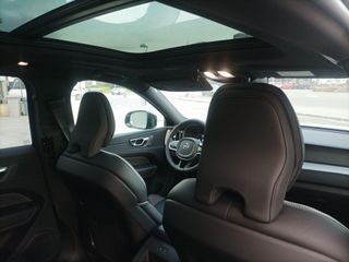 VOLVO XC60 2.0 T6 RECHARGE PLUS DARK AUTO 4WD 350 5P