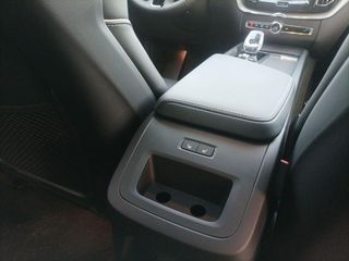 VOLVO XC60 2.0 T6 RECHARGE PLUS DARK AUTO 4WD 350 5P