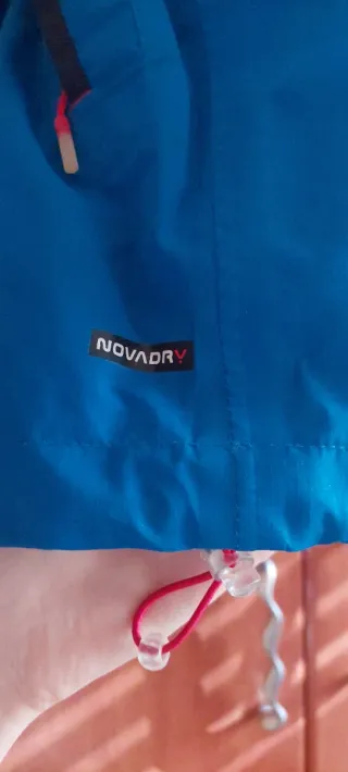 Chaqueta ligera Impermeable y cortavientos Quechua