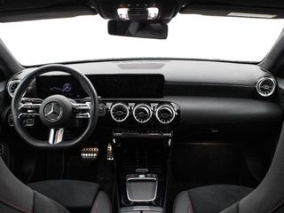 MERCEDES A-CLASS 1.3 A 250 E PHEV DCT 218 5P