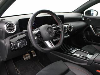 MERCEDES A-CLASS 1.3 A 250 E PHEV DCT 218 5P