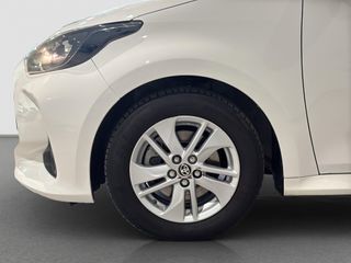 TOYOTA YARIS 1.5 VVT-I HEV ACTIVE TECH 116 5P