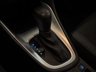 TOYOTA YARIS 1.5 VVT-I HEV ACTIVE TECH 116 5P