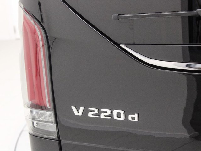 MERCEDES V-CLASS V 220D AVANTGARDE EXTRALARGO 163CV