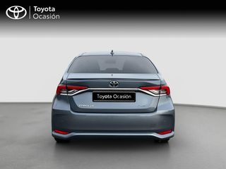 TOYOTA COROLLA SEDAN 1.8 HYBRID STYLE PLUS E-CVT 140 4P