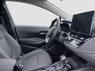 TOYOTA COROLLA SEDAN 1.8 HYBRID STYLE PLUS E-CVT 140 4P