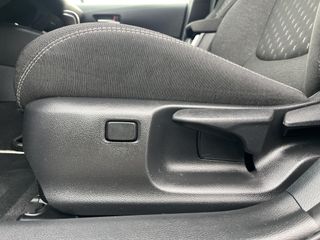 TOYOTA COROLLA SEDAN 1.8 HYBRID STYLE PLUS E-CVT 140 4P