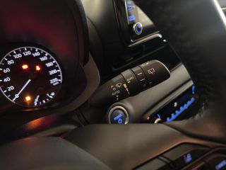 TOYOTA YARIS 1.5 VVT-I HEV ACTIVE TECH 116 5P