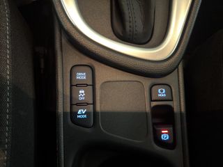 TOYOTA YARIS 1.5 VVT-I HEV ACTIVE TECH 116 5P