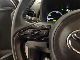 TOYOTA YARIS 1.5 VVT-I HEV ACTIVE TECH 116 5P