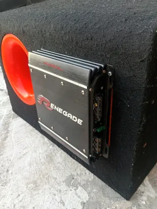 Subwoofer JBL 1000w 250 rms Etapa Renegade 550w