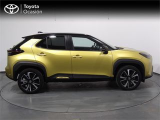 TOYOTA Yaris Cross 1.5 120H Premiere Edition