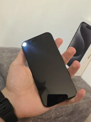 iPhone 15 Pro 128GB Negro/Gris