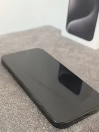 iPhone 15 Pro 128GB Negro/Gris