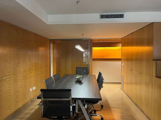 Oficina en alquiler en Eixample Nord – La Devesa en Girona