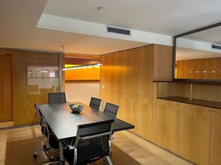 Oficina en alquiler en Eixample Nord – La Devesa en Girona