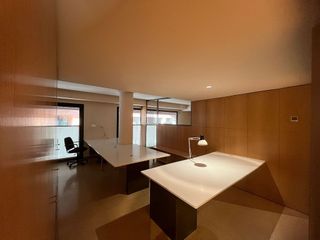 Oficina en alquiler en Eixample Nord – La Devesa en Girona