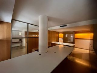 Oficina en alquiler en Eixample Nord – La Devesa en Girona