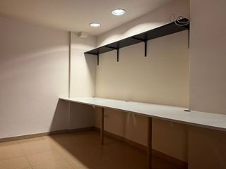 Oficina en alquiler en Eixample Nord – La Devesa en Girona