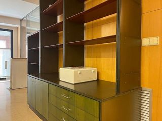 Oficina en alquiler en Eixample Nord – La Devesa en Girona