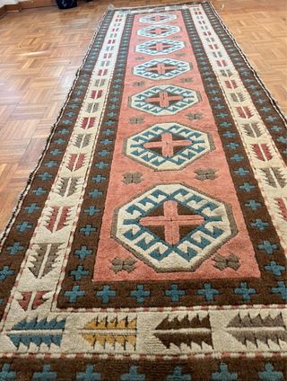 Alfombra larga estilo étnico