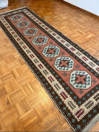 Alfombra larga estilo étnico