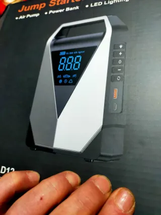 2500A.Arrancador+Inflador Portátil A ESTRENAR