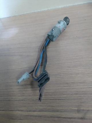Conmutador de arranque Peugeot 306 (7B) (1