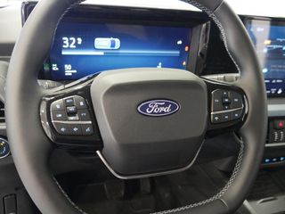 Ford Tourneo Courier BEV 43,6kWh 100kW (136CV) Active Auto