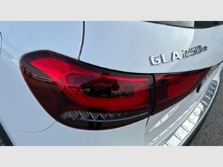 Mercedes Benz GLA GLA 250 e