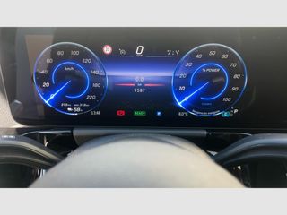 Mercedes Benz EQA EQA 250+