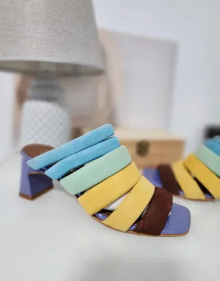 Sandalias de piel multicolor