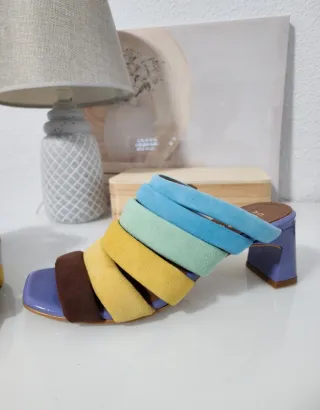 Sandalias de piel multicolor