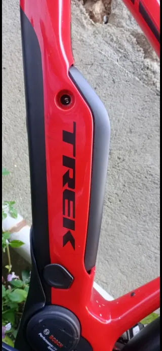 Bicicleta Eléctrica Trek Super Commuter+ 8s