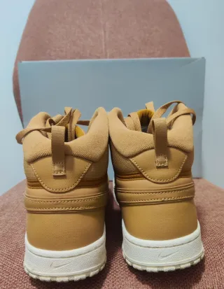 Nike Court Vision Mid Winter Camel