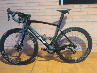 Bicicleta BH G7 Ultegra Di2 Carbono Disc TALLA 54