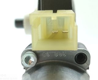 Motor elevalunas trasero audi 5q0959802 a3 2071859