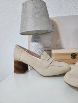 Sandalias de piel tacón bloque beige
