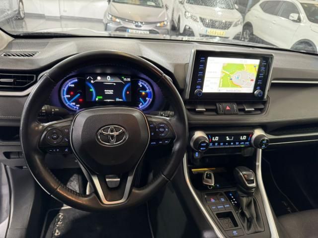 TOYOTA RAV4 Hybrid 220H 4x2 Advance