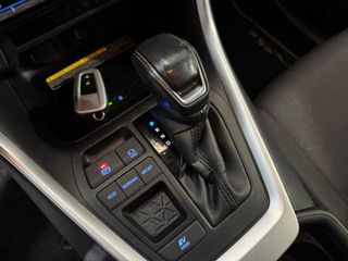 TOYOTA RAV4 Hybrid 220H 4x2 Advance